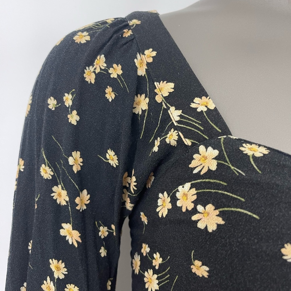 American Eagle Outfitters Blouse Womens S Black w. Yellow Floral Puff Sleeve Top - Picture 7 of 14